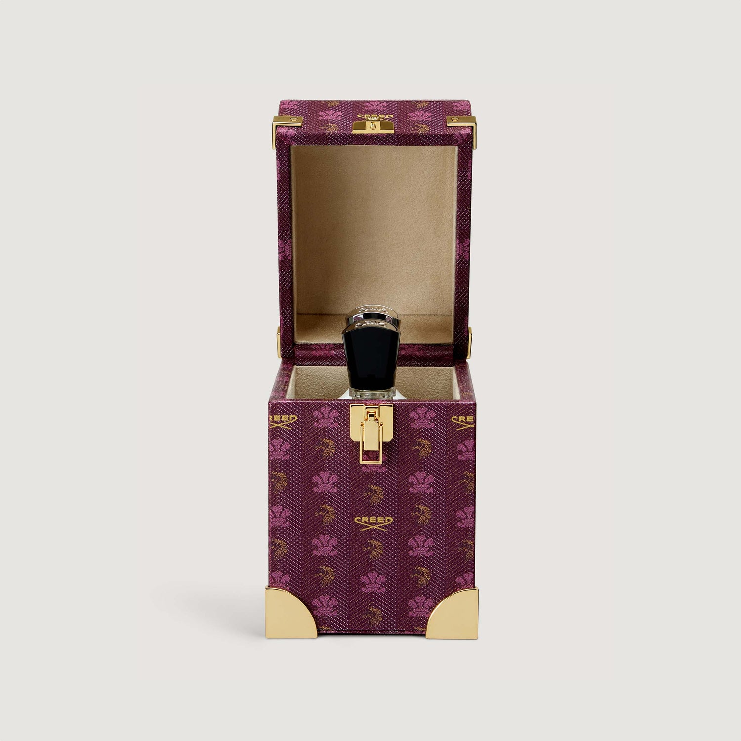 burgundy-leather-100ml-trunk-3_1.jpg